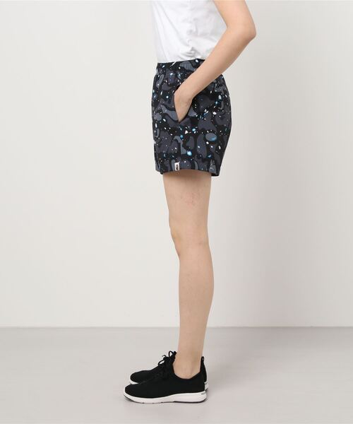 A BATHING APE（アベイシングエイプ）の「SPACE CAMO TRACK SHORTS L（その他パンツ・レディース・ホワイト/ブラック・SMALL/X-SMALL）」の3枚目の写真