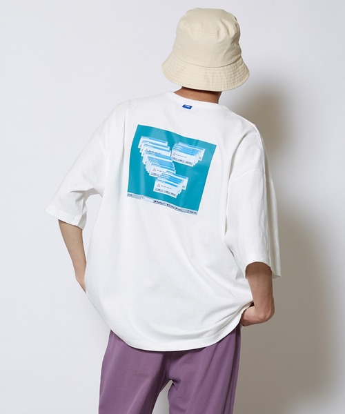 SPOC STORE(スポックストア)の「【SPOC STORE】デジタル/ワンポイントロゴ半袖T(Tシャツ/カットソー・メンズ・ホワイト系その他/ブラック系その他/ベージュ系その他/ベージュ系その他2/グリーン系その他/ブルー系その他/ブラック系その他2・M/L)」の2枚目の写真