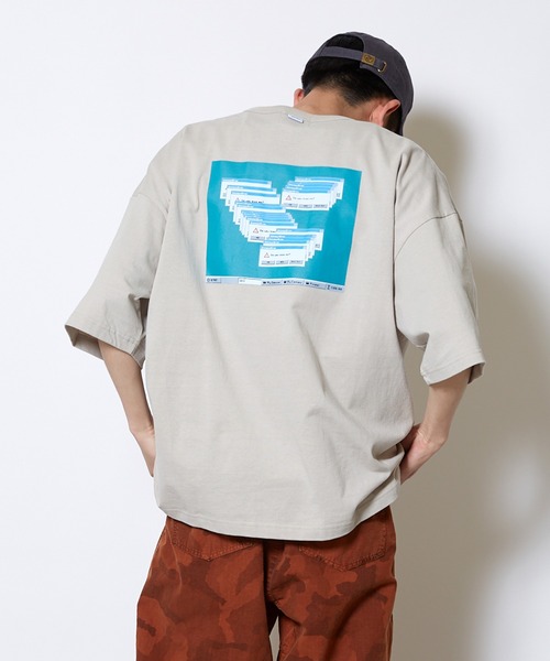 SPOC STORE(スポックストア)の「【SPOC STORE】デジタル/ワンポイントロゴ半袖T(Tシャツ/カットソー・メンズ・ホワイト系その他/ブラック系その他/ベージュ系その他/ベージュ系その他2/グリーン系その他/ブルー系その他/ブラック系その他2・M/L)」の10枚目の写真