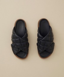 JVAM | 【JVAM】PADDED QUILTED TED CROSS STRAP SLIDER(サンダル)