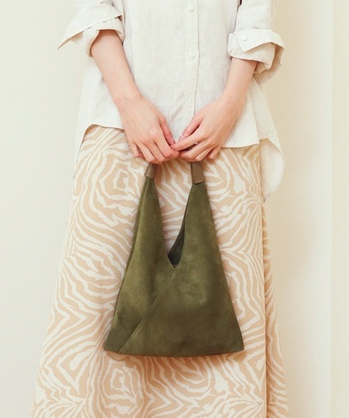 MARLON FIRENZE（マーロンフィレンツェ）の「【MARLON】ﾏｰﾛﾝイソザイホーボーバッグ（ハンドバッグ・レディース・カーキ/ブラウン系その他・FREE）」の2枚目の写真