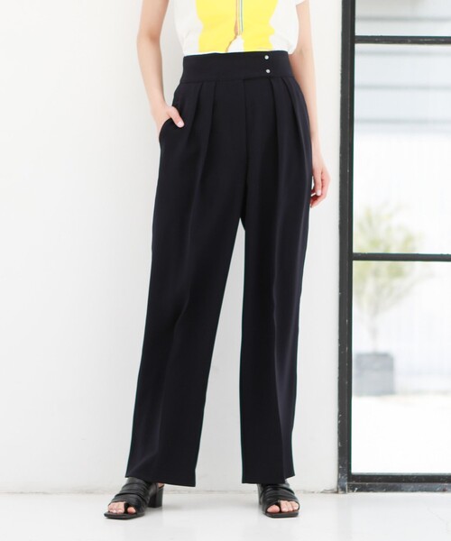 CAST:（キャストコロン）の「5カラーズパンツ（スラックス・レディース・グリーン/オフホワイト/ネイビー/ブルー/レッド・M/S/L）」の4枚目の写真