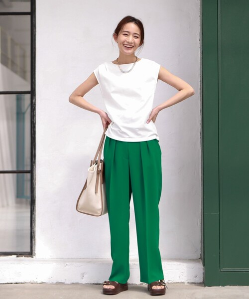 CAST:（キャストコロン）の「5カラーズパンツ（スラックス・レディース・グリーン/オフホワイト/ネイビー/ブルー/レッド・M/S/L）」の3枚目の写真