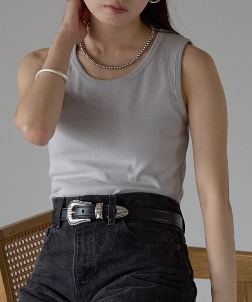 Fizz（フィズ）の「コットンフライスタンクトップ（タンクトップ・レディース・ホワイト/ブラック/グレイッシュベージュ/グレー/ラベンダー/ネイビー/ブラウン/ブルーグリーン/マスタード・M/L）」の3枚目の写真