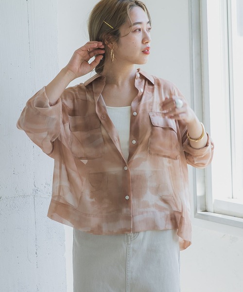 ITEMS URBANRESEARCH（アイテムズ アーバンリサーチ）の「タイダイプリントシアーシャツ（シャツ/ブラウス・レディース・グレー/ベージュ/イエロー・FREE）」の6枚目の写真