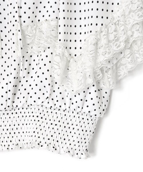 Alley by w closet(アリーバイダブルクローゼット)の「【Alley】ケープ衿レースフリル付きシャーリングプルオーバー(シャツ/ブラウス・レディース・オフホワイト/ホワイト系その他/ブラック/ブラック系その他・FREE)」の8枚目の写真