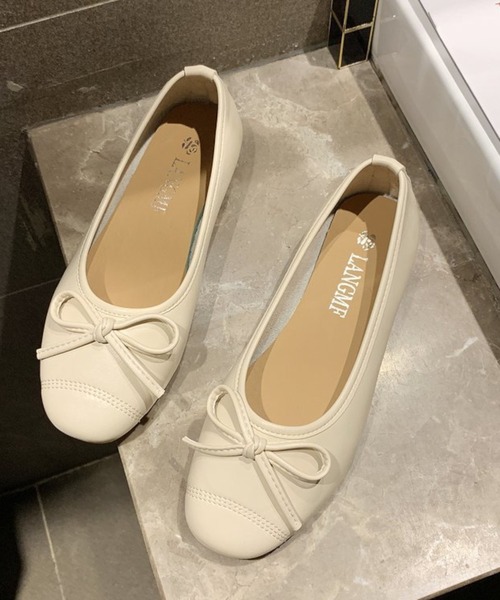 Anuenue（アヌエヌエ）の「リボンフラットシューズ（パンプス・レディース・ピンク/ホワイト/グリーン/イエロー/ブラック・22.5cm/24.0cm/24.5cm/23.0cm/23.5cm/25.0cm）」の12枚目の写真