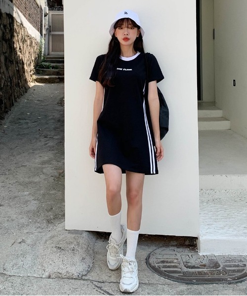 SONA(ソナ)の「SONYUNARA ホワイトライン半袖ワンピース(ワンピース・レディース・ブラック/パープル・FREE)」の12枚目の写真