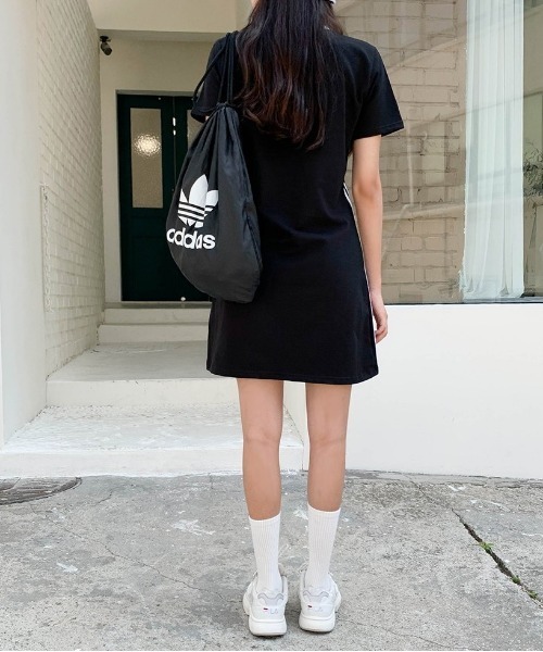 SONA(ソナ)の「SONYUNARA ホワイトライン半袖ワンピース(ワンピース・レディース・ブラック/パープル・FREE)」の18枚目の写真