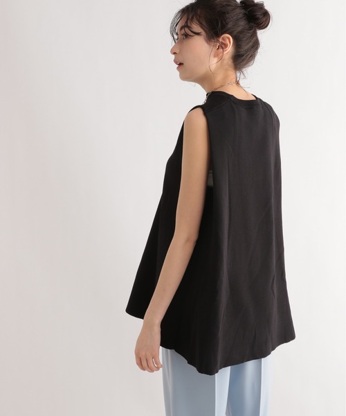 LE FOYER（ルフォワイエ）の「ベーシックノースリーブニット（ニット/セーター・レディース・ブラック/ブルー/ベージュ・38）」の16枚目の写真