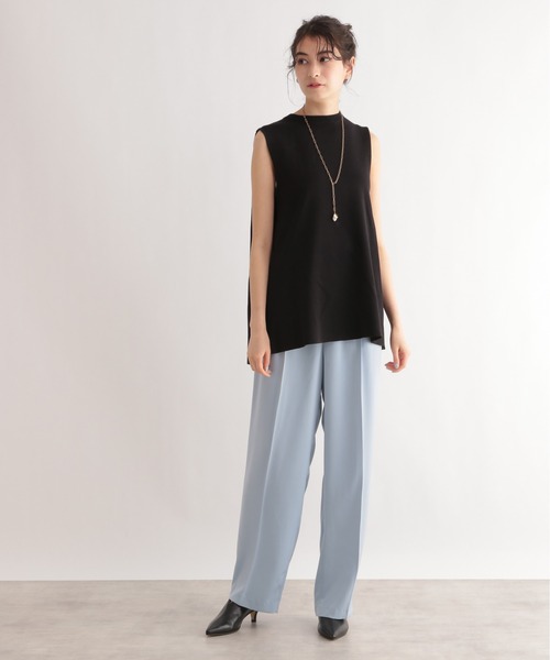 LE FOYER（ルフォワイエ）の「ベーシックノースリーブニット（ニット/セーター・レディース・ブラック/ブルー/ベージュ・38）」の6枚目の写真