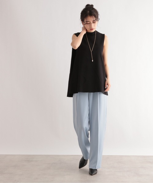 LE FOYER（ルフォワイエ）の「ベーシックノースリーブニット（ニット/セーター・レディース・ブラック/ブルー/ベージュ・38）」の7枚目の写真