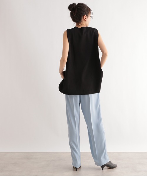 LE FOYER（ルフォワイエ）の「ベーシックノースリーブニット（ニット/セーター・レディース・ブラック/ブルー/ベージュ・38）」の11枚目の写真