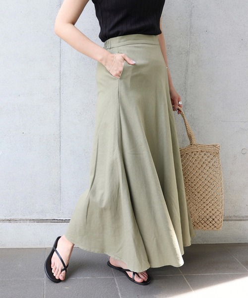 andme（アンドミー）の「リネンブレンドマーメイドフレアスカート（スカート・レディース・ブラック/ブラウン/ライトカーキ/グレー系その他/キナリ/イエロー/レッド・M/L）」の5枚目の写真