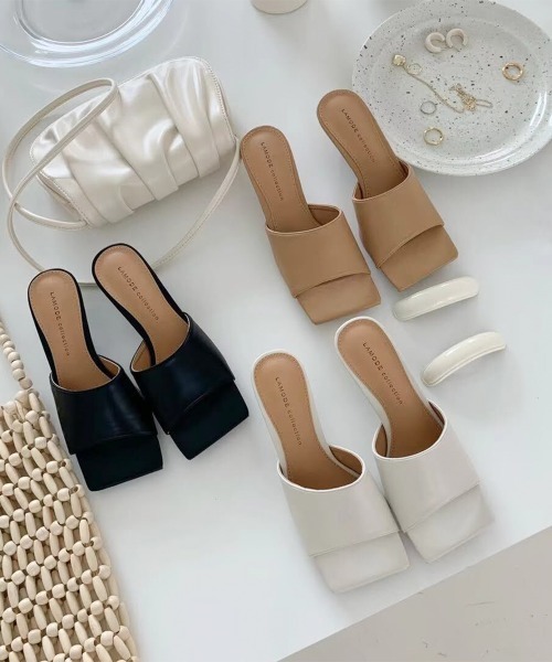 tukn.（トゥクン）の「スクエアトゥミュールサンダル（サンダル・レディース・アイボリー/ブラック/ベージュ・23.5cm/24.5cm/23.0cm/24.0cm/22.5㎝）」の4枚目の写真