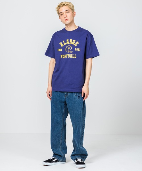 XLARGE（エクストララージ）の「COLLEGE LOGO S/S TEE（Tシャツ/カットソー・メンズ・ブラウン/ホワイト/パープル/ブラック・XL/L/M/S）」の17枚目の写真