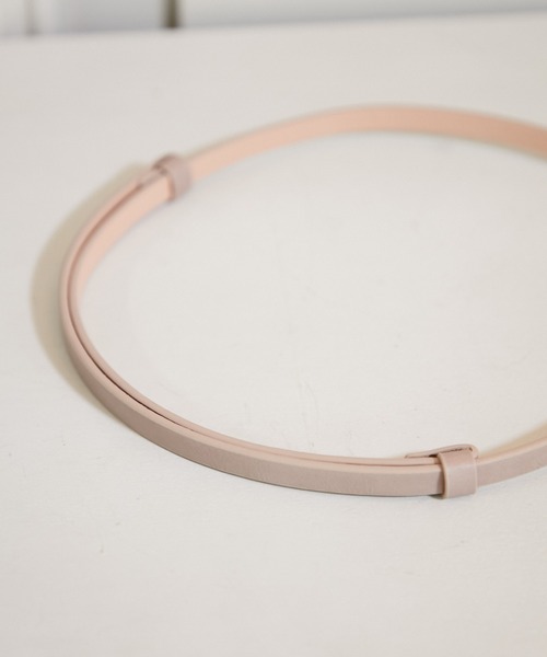 AIMER（エメ）の「スライドレザーベルト（ベルト・レディース・グレイッシュベージュ/ダークグレー/ブラック・FREE）」の8枚目の写真