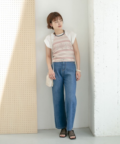 KBF（ケイビーエフ）の「エスニック柄ホルターネックキャミソール（キャミソール・レディース・グレー/レッド・ONE）」の5枚目の写真