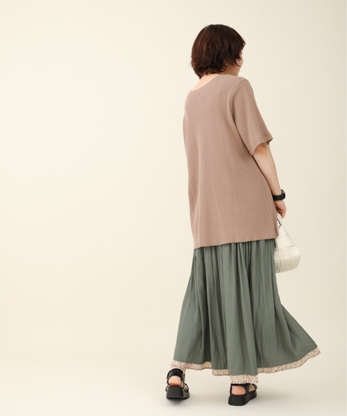 sakishimatokyo（サキシマトーキョー）の「【ZOZO限定】サキシマamp「ホックあきテールヘム2wayプルオーバー」（Tシャツ/カットソー・レディース・ライトブルー/ブラック/アイボリー/モカ・FREE）」の3枚目の写真