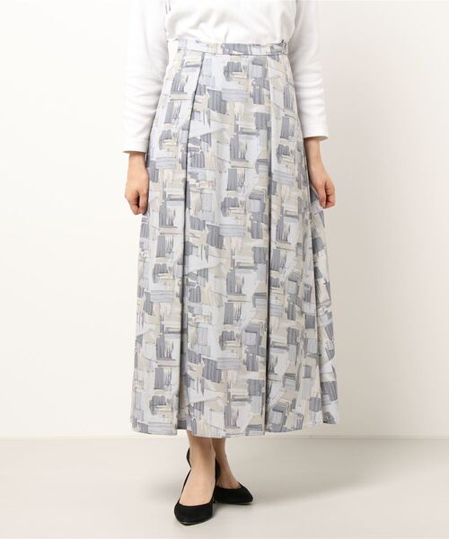 N.(N. Natural Beauty Basic)(エヌエヌナチュラルビューティーベーシック)の「【S Size Line】グラフィカルアートプリントマキシスカート(スカート・レディース・ベージュ系その他/グレー系その他・MEDIUM/SMALL)」の11枚目の写真