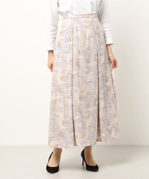 N.(N. Natural Beauty Basic)(エヌエヌナチュラルビューティーベーシック)の「【S Size Line】グラフィカルアートプリントマキシスカート(スカート・レディース・ベージュ系その他/グレー系その他・MEDIUM/SMALL)」の15枚目の写真