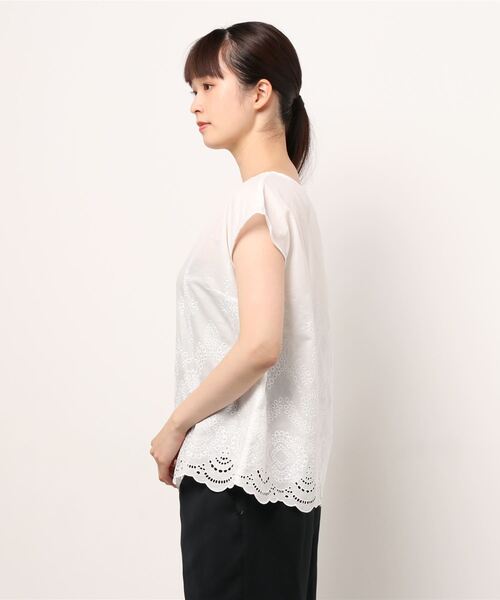 Te chichi（テチチ）の「刺繍ブラウス（シャツ/ブラウス・レディース・ブラック/オフホワイト/ブラウン・ﾌﾘ-）」の4枚目の写真