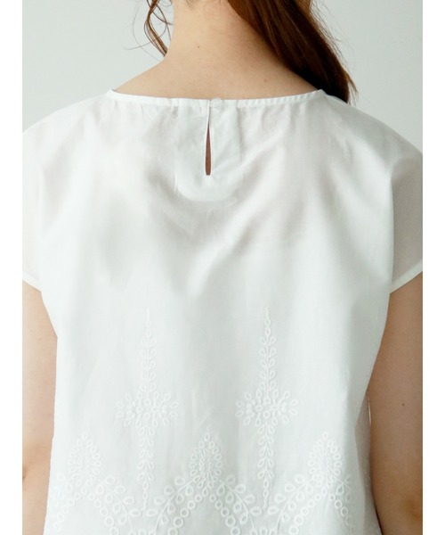 Te chichi（テチチ）の「刺繍ブラウス（シャツ/ブラウス・レディース・ブラック/オフホワイト/ブラウン・ﾌﾘ-）」の8枚目の写真