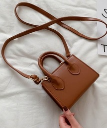 ショルダーバッグ