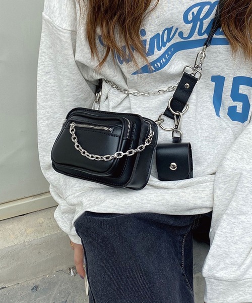 meJane（ミージェーン）の「メタリックチェーンスクエアミニショルダー（ショルダーバッグ・レディース・ブラック・FREE）」の6枚目の写真