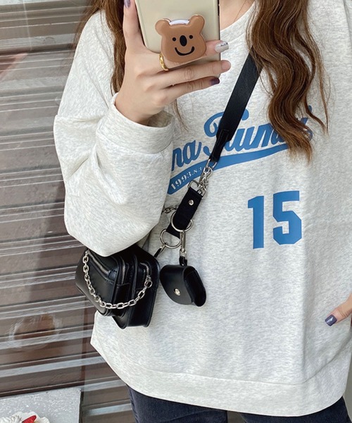 meJane（ミージェーン）の「メタリックチェーンスクエアミニショルダー（ショルダーバッグ・レディース・ブラック・FREE）」の3枚目の写真