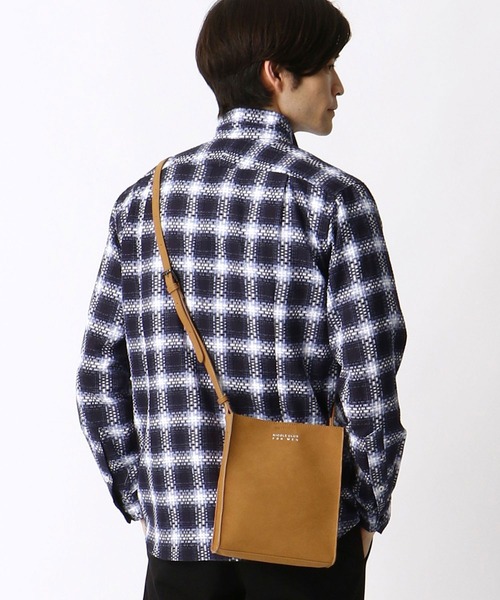 NICOLE CLUB FOR MEN（ニコルクラブフォーメン）の「ミニスクエアショルダーBAG（ショルダーバッグ・メンズ・ブラック系その他/グレー系その他/ベージュ系その他/ベージュ系その他2/ライトグレー系・FREE）」の15枚目の写真