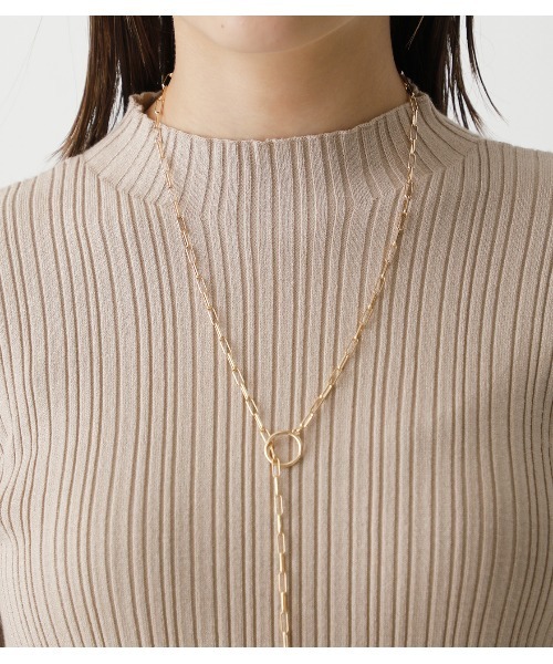 AZUL by moussy（アズールバイマウジー）の「RANDOM RIB H/N KNIT TOPS/ランダムリブハイネックニットトップス（ニット/セーター・レディース・ライトグリーン/ブラック/ライトブラウン/ライトベージュ・MEDIUM/SMALL）」の6枚目の写真