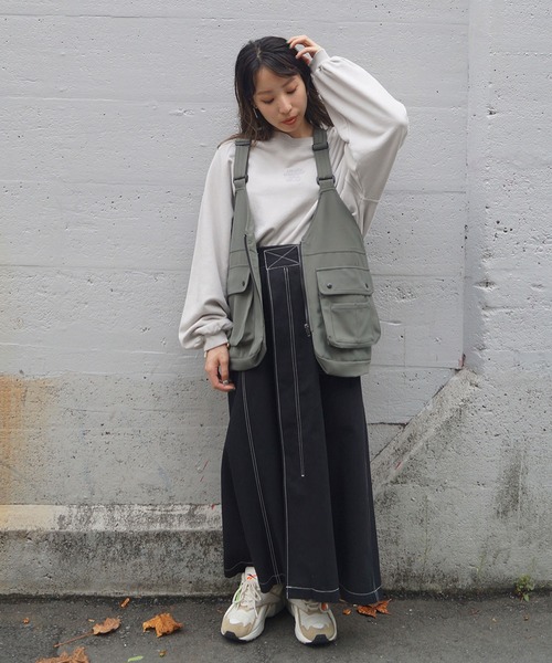 179/WG（イチナナキュウダブルジー）の「フィッシングベスト（ベスト・レディース・ブラック/オフホワイト/カーキ・MEDIUM）」の5枚目の写真