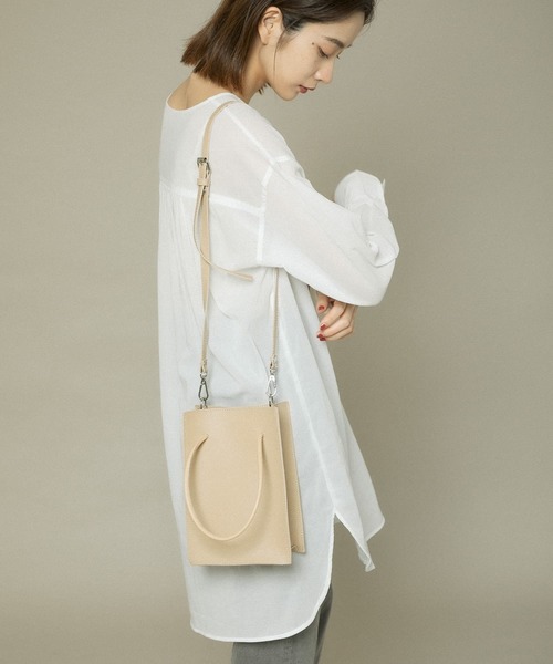 KBF（ケイビーエフ）の「スクエアミニBAG（ショルダーバッグ・レディース・ブラック/ベージュ・ONE）」の7枚目の写真