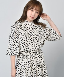 Vフリルブラウス