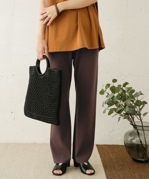 URBAN RESEARCH DOORS(アーバンリサーチドアーズ)の「ハイツイストコットンニットフレアパンツ(その他パンツ・レディース・ブラック/ブラウン・ONE)」の2枚目の写真