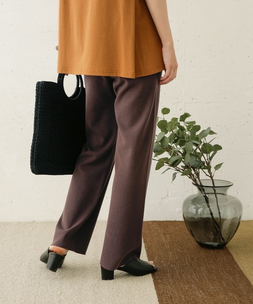 URBAN RESEARCH DOORS(アーバンリサーチドアーズ)の「ハイツイストコットンニットフレアパンツ(その他パンツ・レディース・ブラック/ブラウン・ONE)」の17枚目の写真