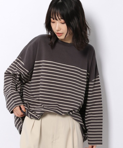 LAKOLE（ラコレ）の「バトーネックボーダー柄ロングTシャツ / 218405（Tシャツ/カットソー・レディース・ベージュ/オフホワイト/ボルドー/チャコール・SMALL/MEDIUM）」の2枚目の写真