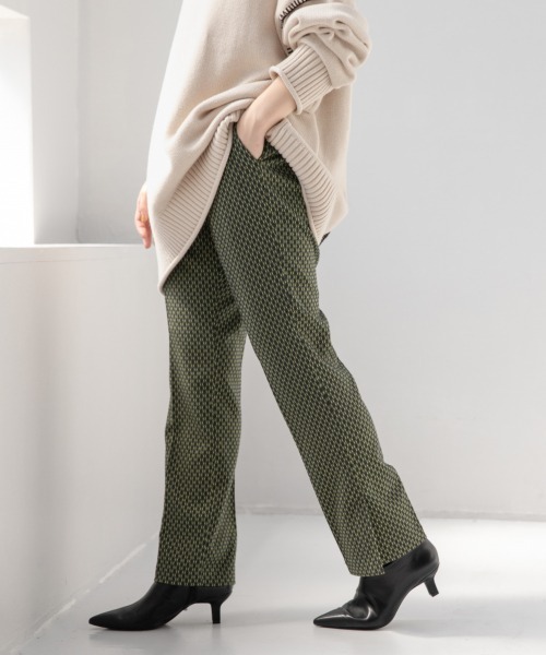 LOWRYS FARM(ローリーズファーム)の「キカジャガードパンツ 214879(その他パンツ・レディース・ネイビー/イエロー・FREE)」の2枚目の写真