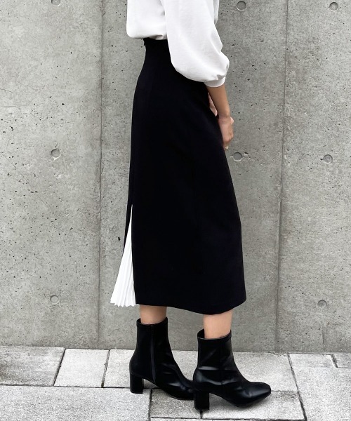 12Twelve Agenda（トゥエルブ　アジェンダ）の「バックプリーツハイウエストナロースカート（スカート・レディース・ブラック/ブラウン・S/M）」の4枚目の写真