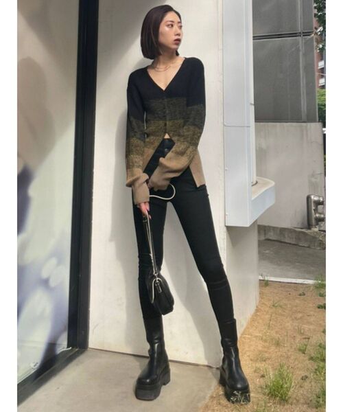 EMODA（エモダ）の「【ELDER】SYMハイウエストデニム（デニムパンツ・レディース・ブラック/インディゴブルー/ブルー・SMALL/MEDIUM/X-SMALL）」の15枚目の写真