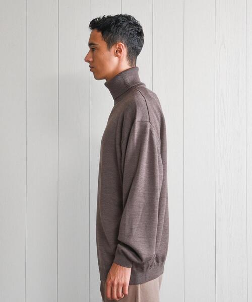 H　BEAUTY&YOUTH UNITED ARROWS（エイチビューティーアンドユースユナイテッドアローズ）の「＜H＞SOLID WOOL 9GAUGE  TURTLE NECK KNIT/ニット（ニット/セーター・メンズ・ダークグレー/ブラック/ブラウン・S/M/L）」の4枚目の写真