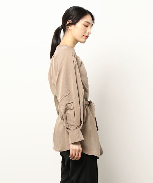 KOBE LETTUCE（コウベレタス）の「マルチWayボリュームスリーブブラウス（シャツ/ブラウス・レディース・ネイビー/ブラウン系その他/オフホワイト/ピンク系その他・FREE）」の7枚目の写真