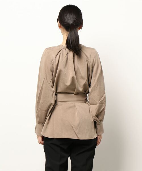 KOBE LETTUCE（コウベレタス）の「マルチWayボリュームスリーブブラウス（シャツ/ブラウス・レディース・ネイビー/ブラウン系その他/オフホワイト/ピンク系その他・FREE）」の5枚目の写真