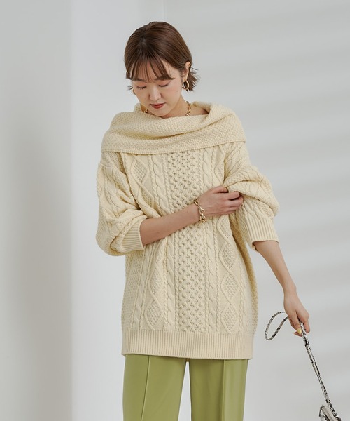 DouDou（ドゥドゥ）の「編地切替ケーブルチュニック（ニット/セーター・レディース・オフホワイト/チャコールグレー/ベージュ・FREE）」の2枚目の写真