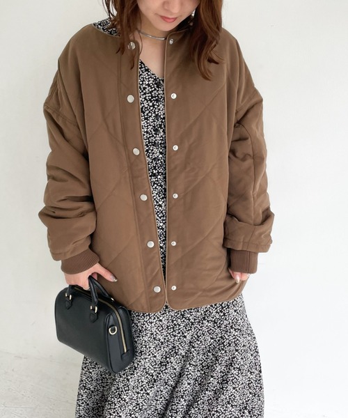 archives（アルシーヴ）の「中綿キルトパイピングミドルコート（その他アウター・レディース・ベージュ/ブラウン/アイボリー・MEDIUM）」の13枚目の写真