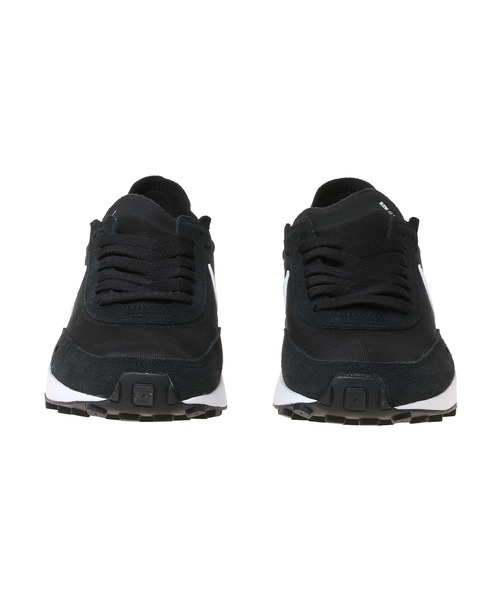 NIKE（ナイキ）の「NIKE WMNS WAFFLE 1 DC2533-001（スニーカー・レディース・ブラック・23㎝/24㎝/25㎝/23.5㎝/24.5㎝）」の4枚目の写真