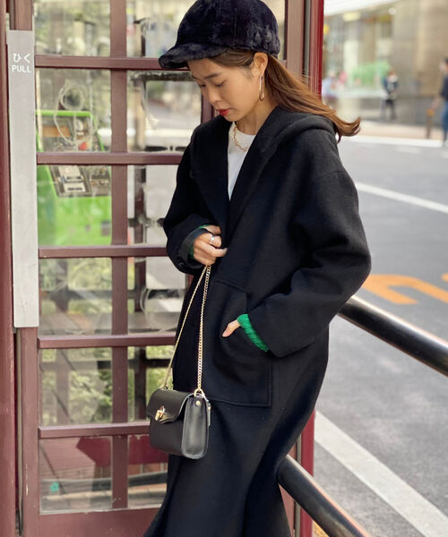 fredy emue（フレディエミュ）の「Le Tinte フーディコート（その他アウター・レディース・ブラック/ベージュ/グレイッシュベージュ・38/36）」の12枚目の写真