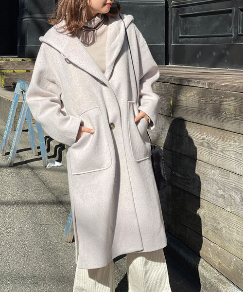 fredy emue（フレディエミュ）の「Le Tinte フーディコート（その他アウター・レディース・ブラック/ベージュ/グレイッシュベージュ・38/36）」の15枚目の写真