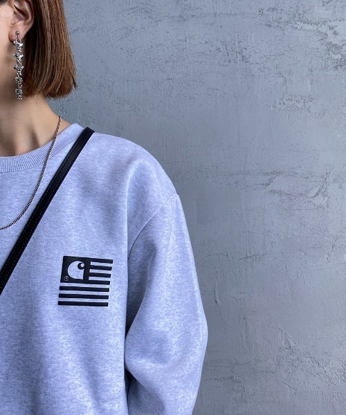 Carhartt WIP（カーハートダブリューアイピー）の「[carhartt WIP/カーハートダブリューアイピー] FADE STATE ロゴクルーネックスウェット（スウェット・レディース・ライトグレー/ブラック/ネイビー・M/L）」の9枚目の写真